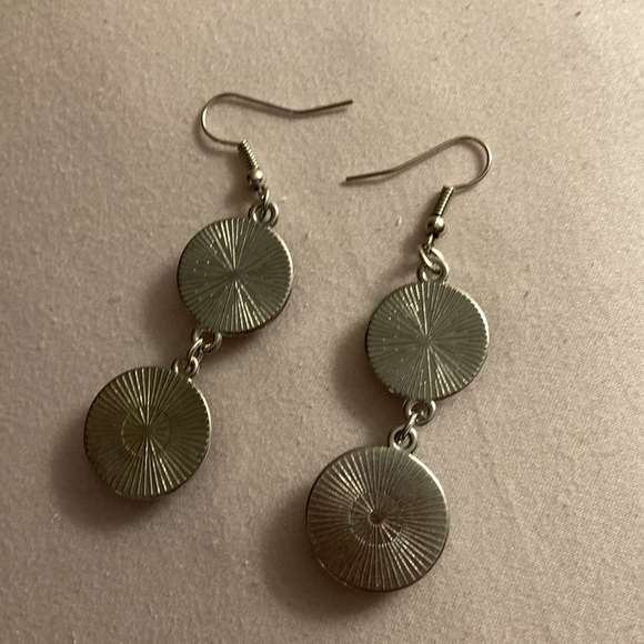 NWOT - Trendy Retro French Hummingbird Glass Drop Charm Fashion Pierced Earrings - Picture 9 of 13